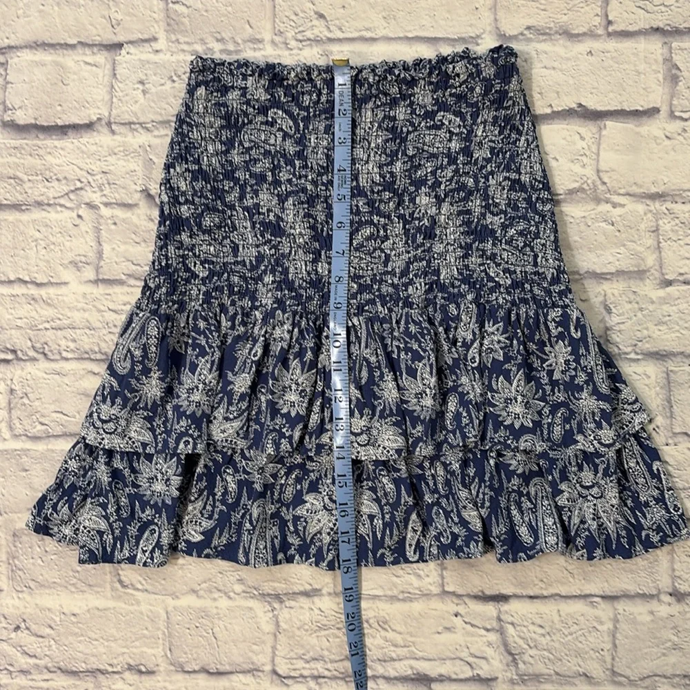 Ann Taylor Smocked Waist Skirt Blue and White Floral Paisley Ruffle Petite Small